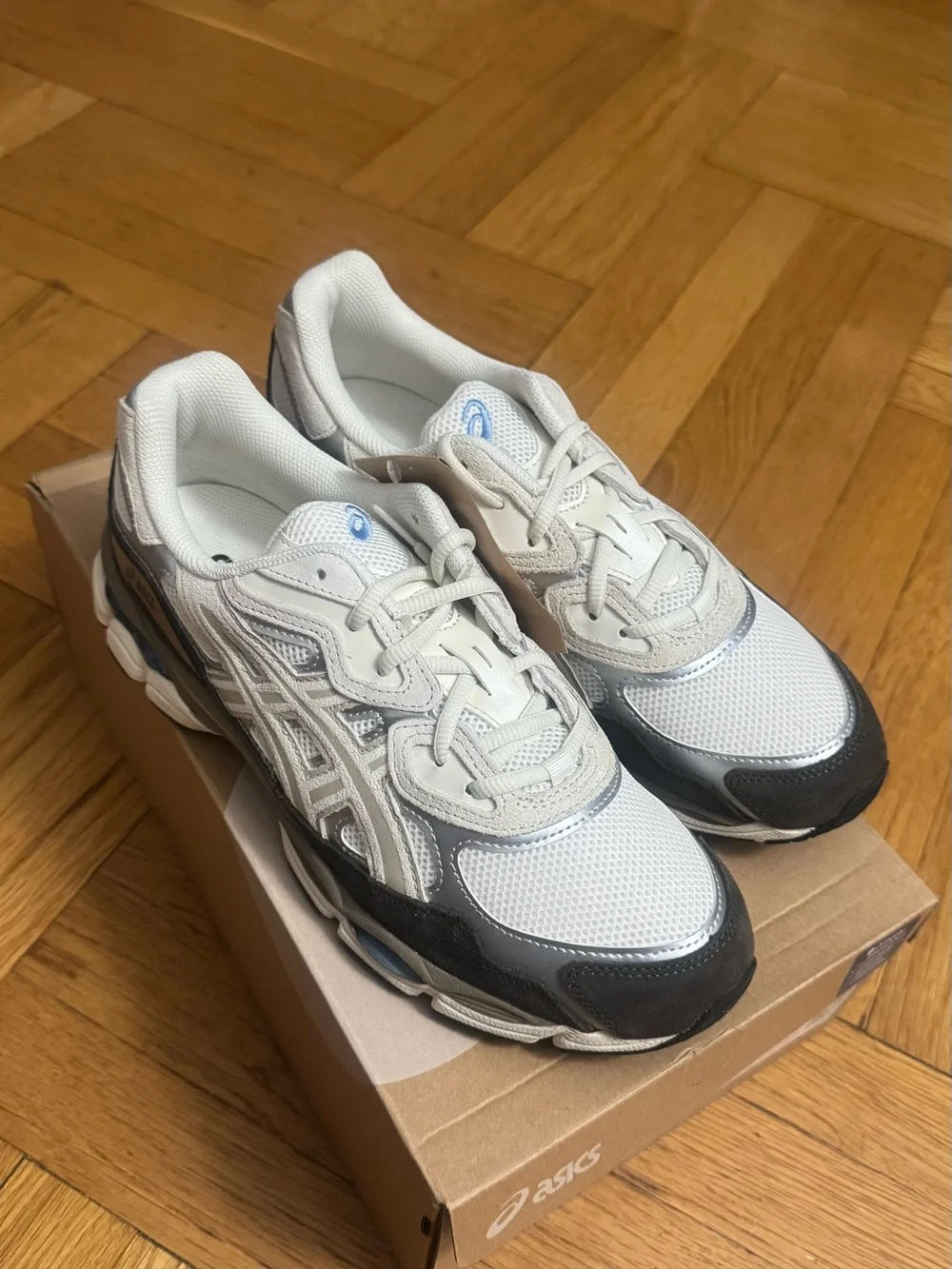 Asics Men's Sneakers in White, Cream, Black, and Brown
